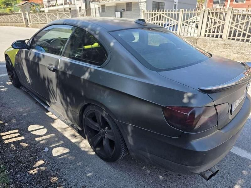 Usata BMW 330 231 CV (169 kW) 2007 Coupé