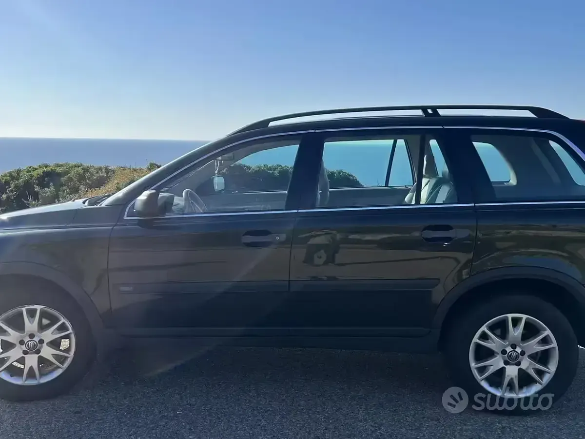 Usata Volvo XC90 163 CV (119 kW) 2004 Verde SUV
