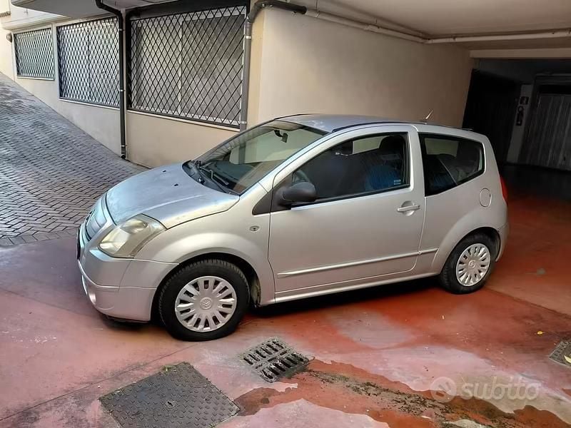 Usata Citroën C2 68 CV (50 kW) 2006 Grigio Utilitaria
