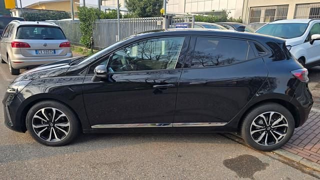 Usata Renault Clio V Intens 91 CV (66 kW) 2024 Nero Berlina