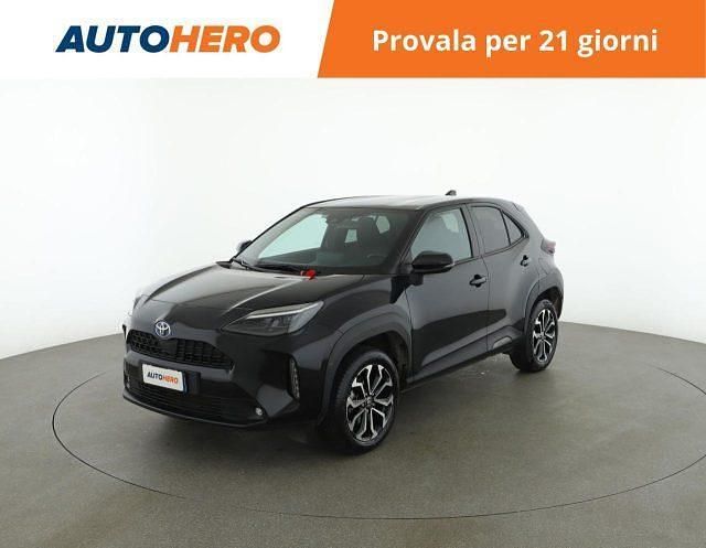 Usata Toyota Yaris Cross Trend 92 CV (67 kW) 2021 Nero SUV
