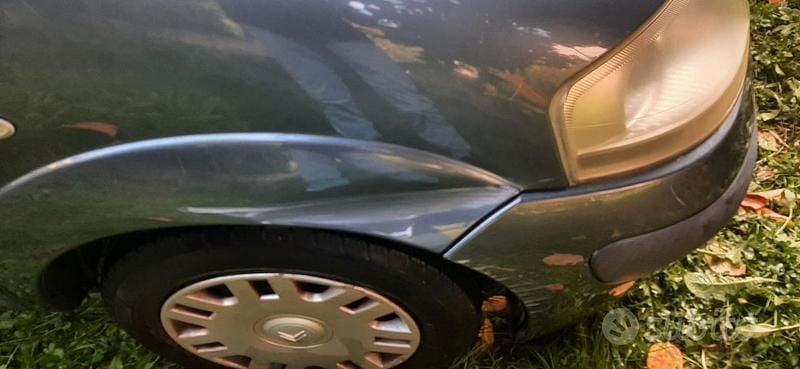 Begagnad Citroën C3 60 HK (44 kW) 2007 Grå Sedan