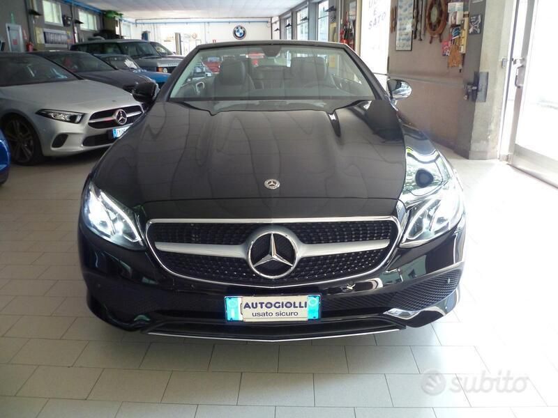 Usata Mercedes E220 Business 194 CV (142 kW) 2021 Nero Cabrio