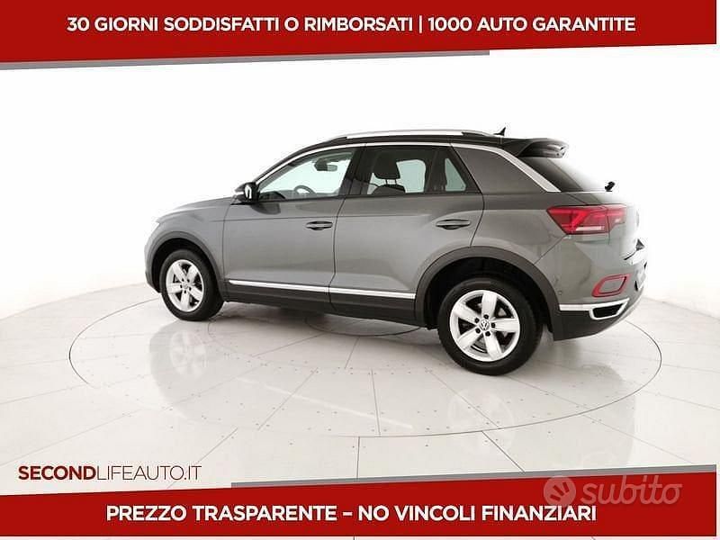 Usata VW T-Roc Style 150 CV (110 kW) 2022 Grigio SUV