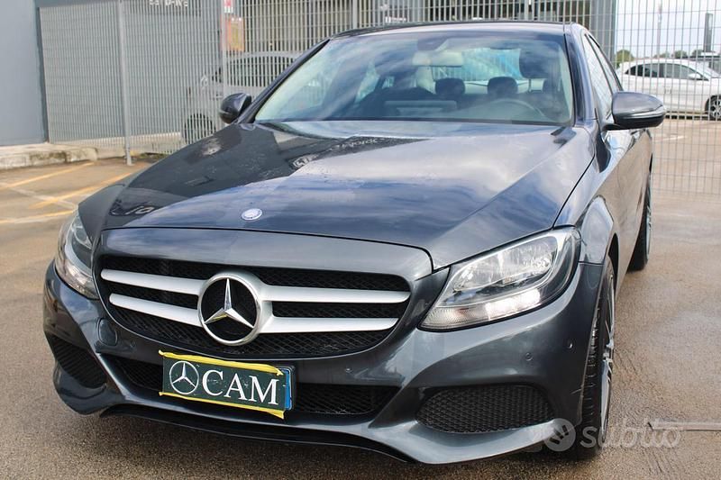 Usata Mercedes C180 Business 116 CV (85 kW) 2016 Grigio Berlina