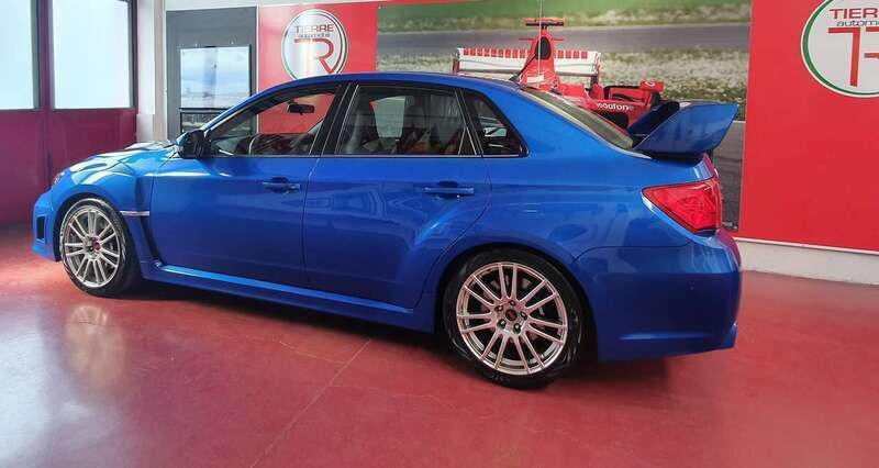 Usata Subaru WRX STI 301 CV (221 kW) 2010 Blu/azzurro Berlina