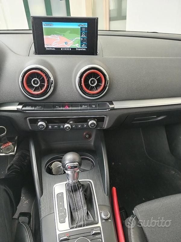 Usata Audi A3 S-Line 150 CV (110 kW) 2015 Grigio Berlina