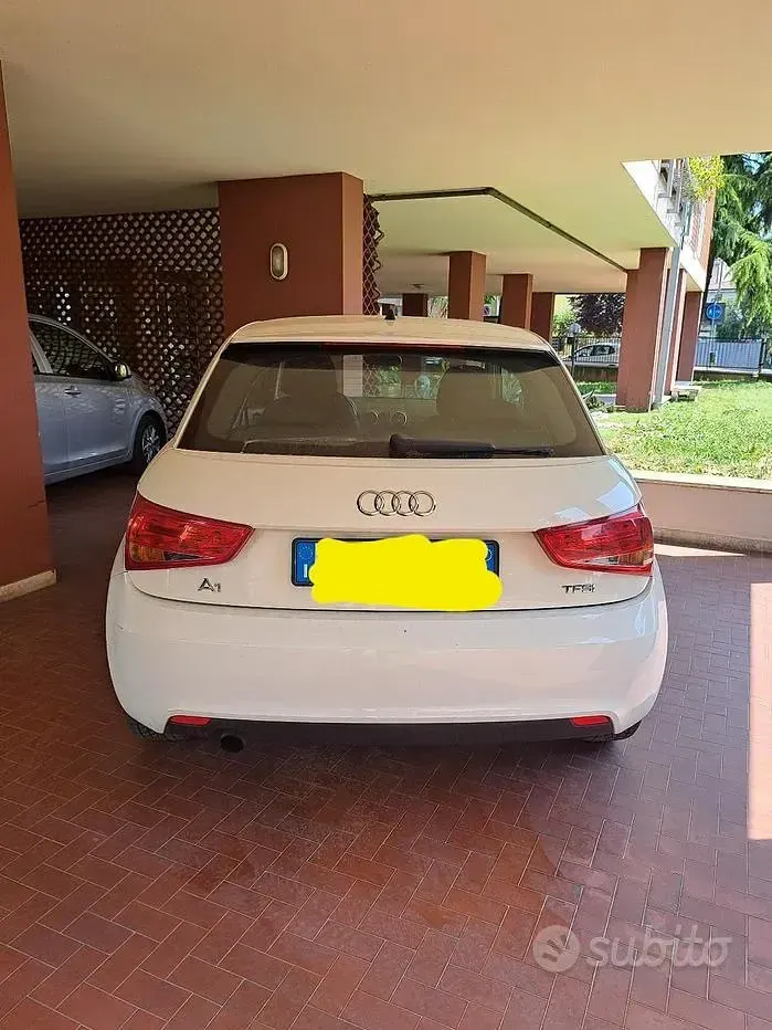 Usata Audi A1 82 CV (60 kW) 2012 Bianco Utilitaria