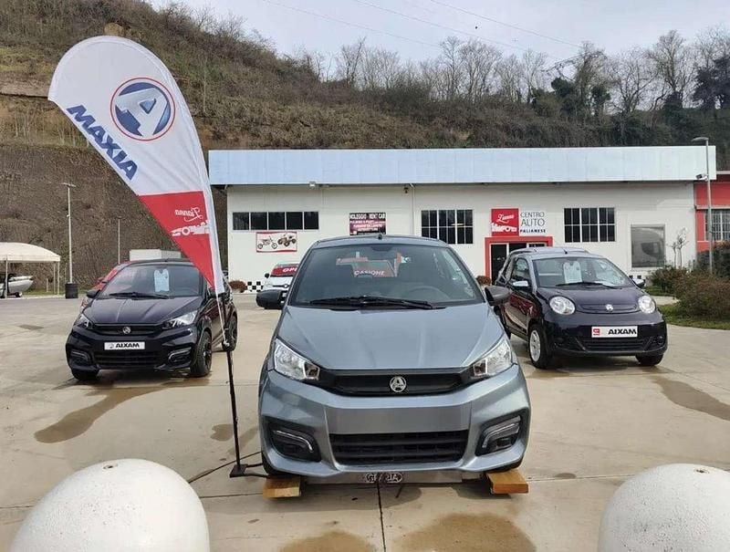 Grigio opaco Usata 2021 Aixam City Pack Due volumi | 9900 € (Buon prezzo) - Immagine 1/4