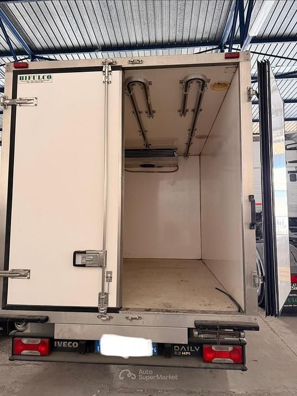Nuova Iveco Daily 116 CV (85 kW) 2026