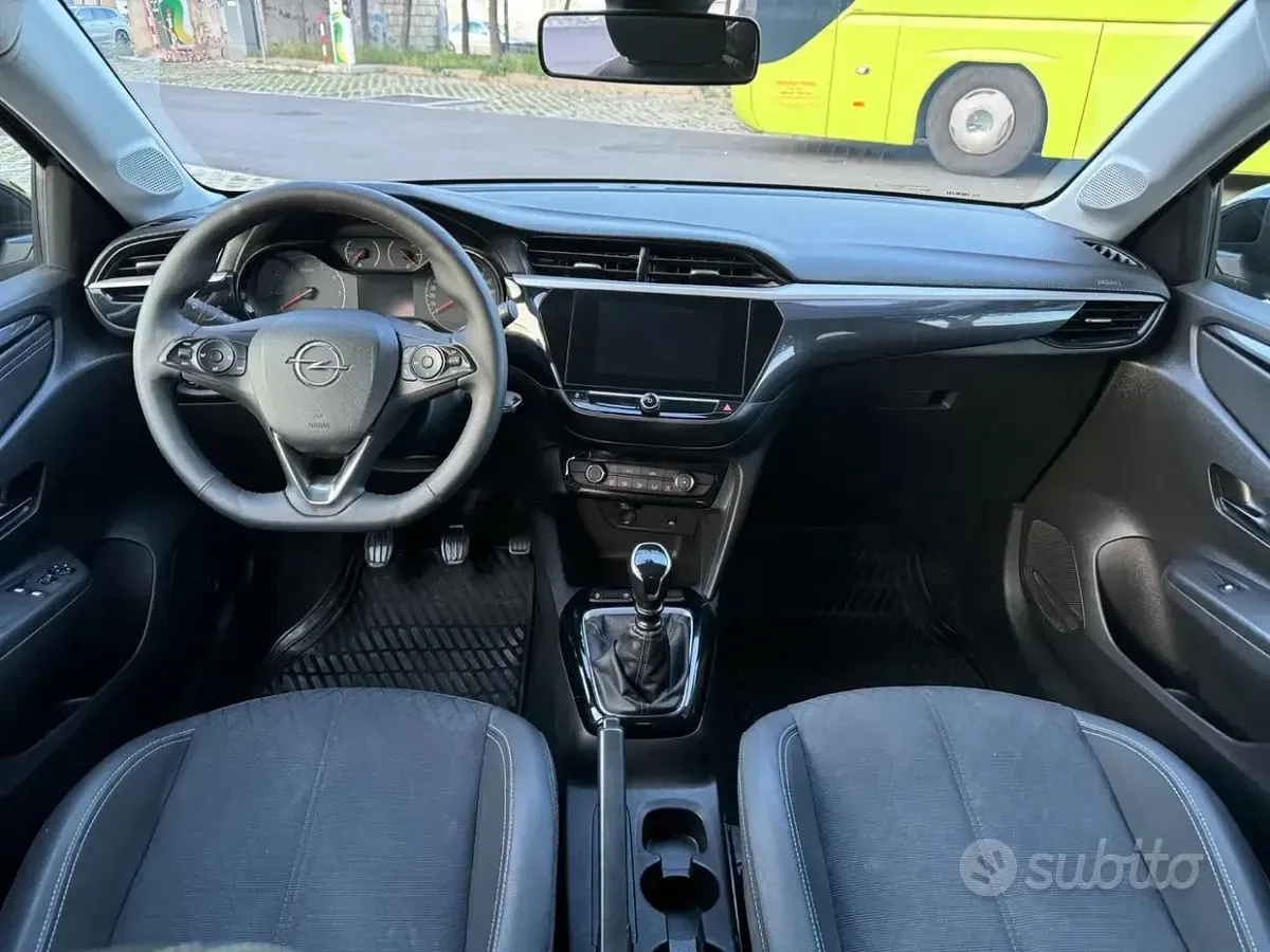 Usata Opel Corsa Edition 102 CV (75 kW) 2023 Nero Utilitaria