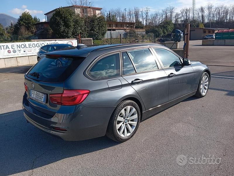 Usata BMW 320 190 CV (139 kW) 2019 Grigio Station wagon