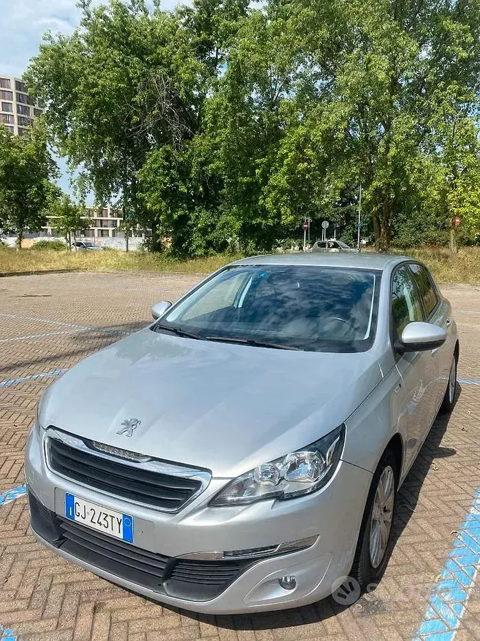 Usata Peugeot 308 82 CV (60 kW) 2016 Grigio Berlina