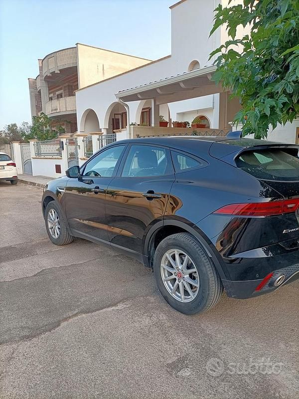 Usata Jaguar E-Pace 150 CV (110 kW) 2020 Nero SUV