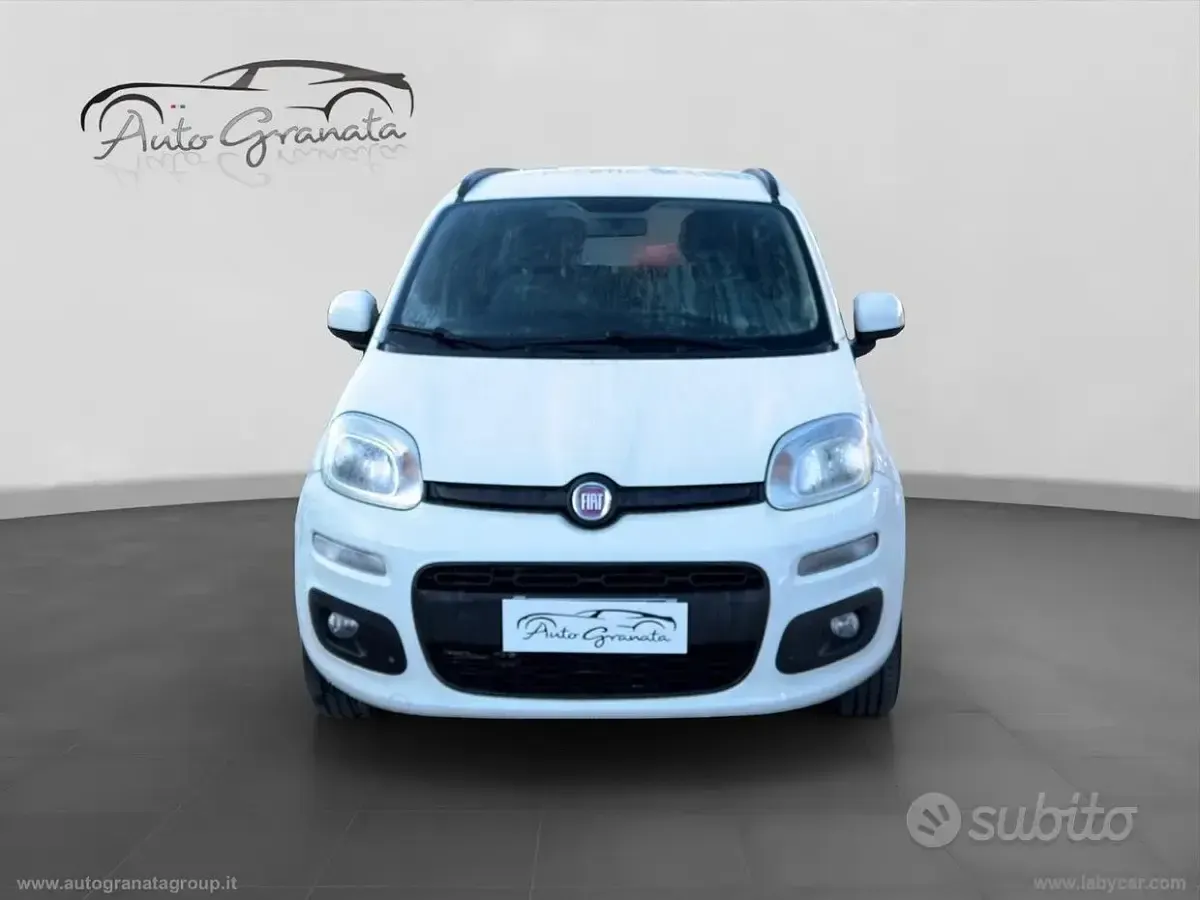 Begagnad Fiat Panda Lounge 86 HK (63 kW) 2014 Vit Halvkombi