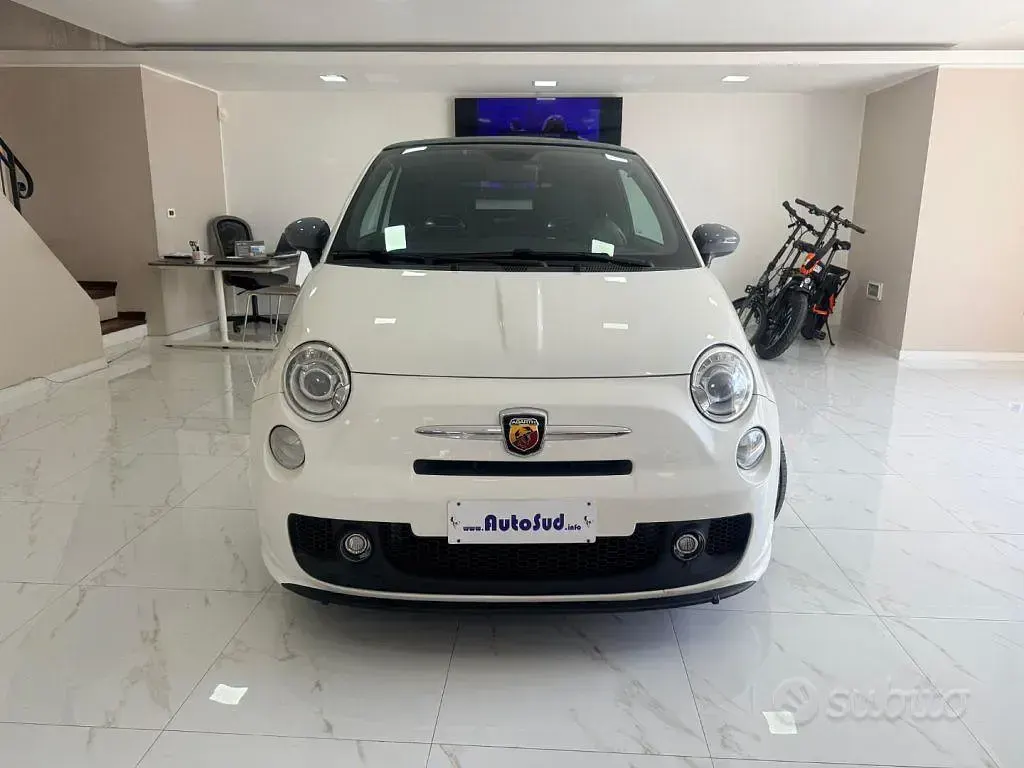 Usata Abarth 500C 140 CV (102 kW) 2012 Bianco Cabrio