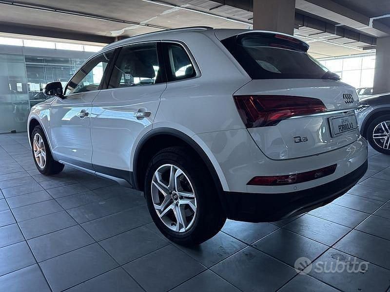 Usata Audi Q5 Business 204 CV (150 kW) 2023 Bianco SUV
