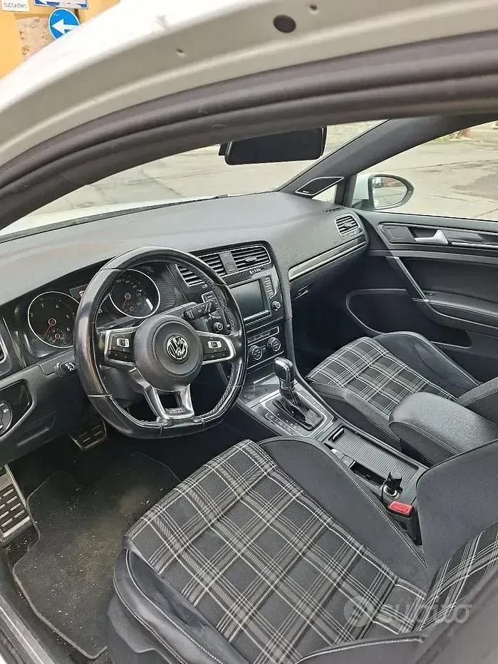 Usata VW Golf VII Sportline 184 CV (135 kW) 2016 Bianco Berlina