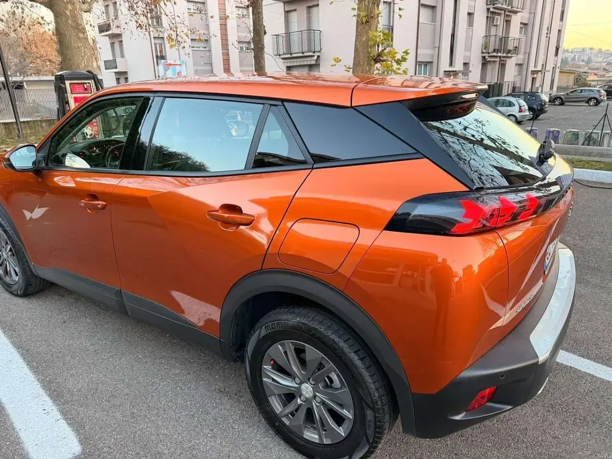 Brugt Peugeot 2008 GT 131 HK (96 kW) 2021 Orange SUV