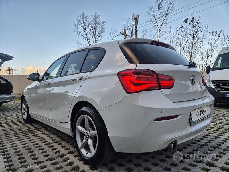 Usata BMW 116 Sport Line 116 CV (85 kW) 2017 Bianco Utilitaria