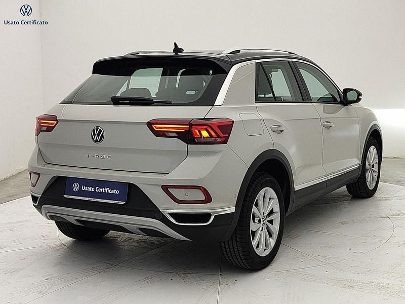 Usata VW T-Roc Style 150 CV (110 kW) 2023 Beige SUV