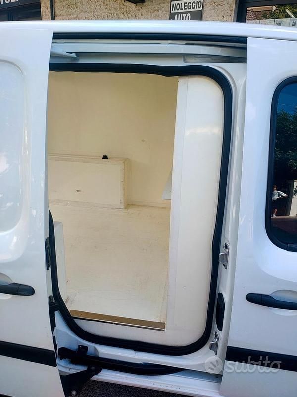 Usata Renault Kangoo LIMITED 90 CV (66 kW) 2018 Bianco Berlina