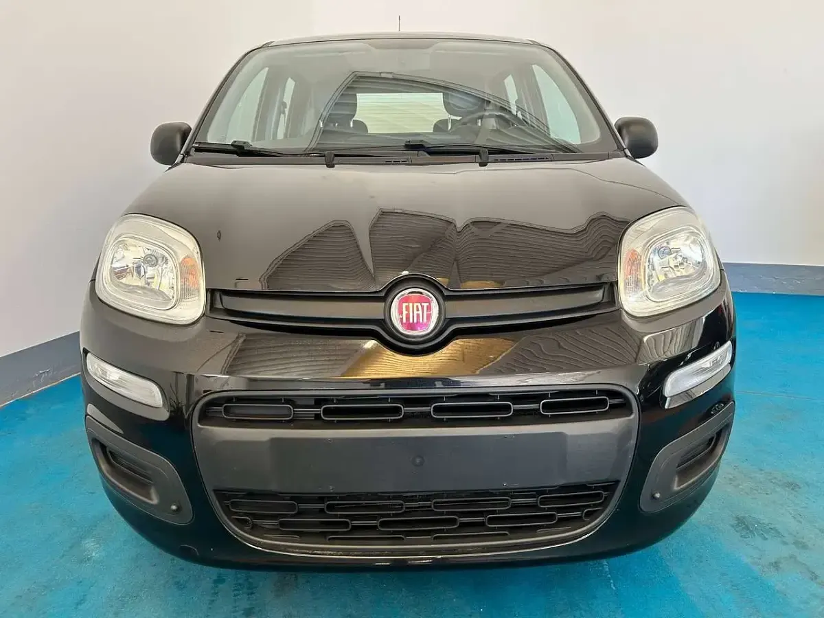 Usata Fiat Panda 69 CV (50 kW) 2011 Rosso Utilitaria
