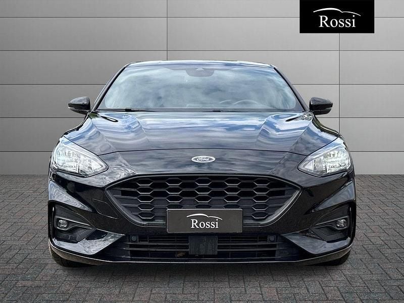 Usata Ford Focus ST-Line 125 CV (91 kW) 2020 Nero Station wagon