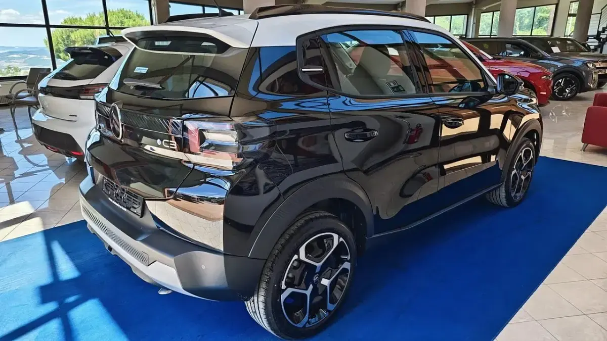 Nuova Citroën C3 100 CV (73 kW) 2025 Rosso SUV