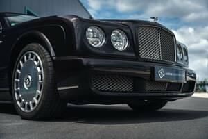 Usata Bentley Brooklands 537 CV (394 kW) 2009 Marrone Coupé