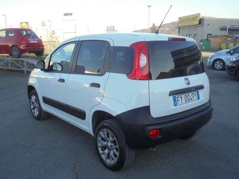 Usata Fiat Panda 4x4 S 86 CV (63 kW) 2019 Bianco Utilitaria