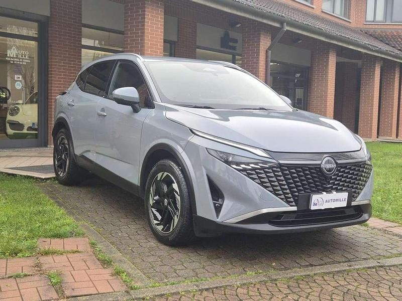 Usata Nissan Qashqai N-Connecta 140 CV (102 kW) 2025 Grigio SUV