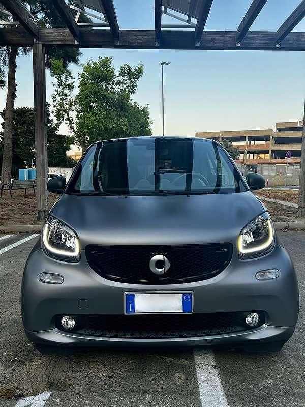 Usata 2018 Smart ForTwo Coupé Passion Due volumi | 13.000 € (Ottimo prezzo) - Immagine 1/4