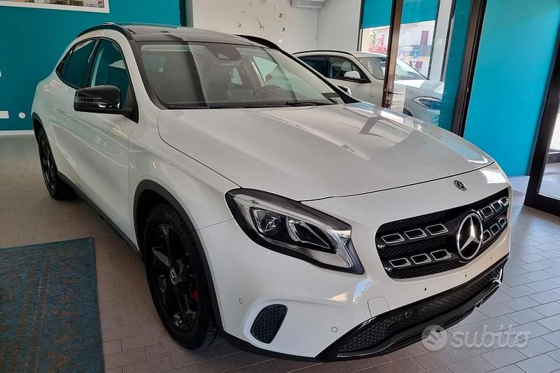 Usata Mercedes GLA180 109 CV (80 kW) 2018 Bianco polare SUV