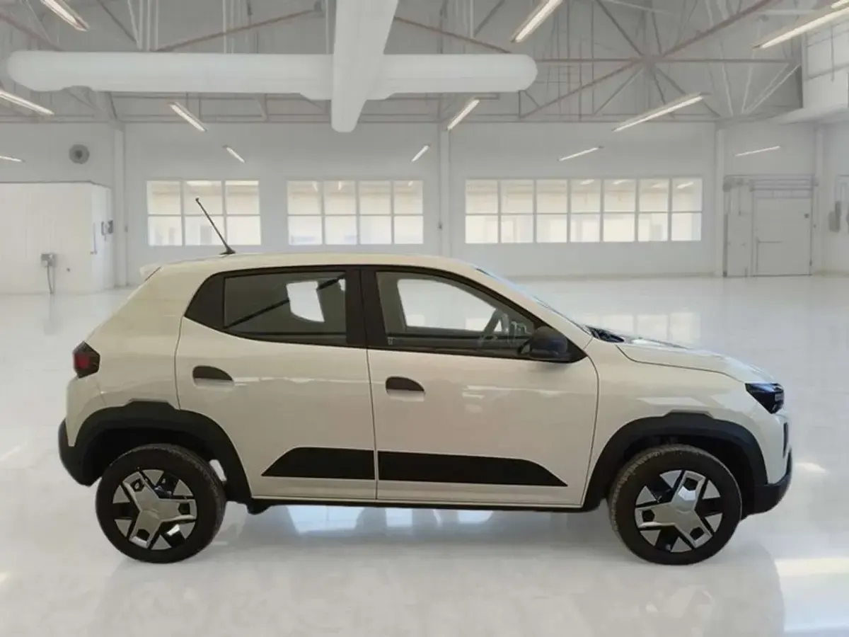 Usata Dacia Spring Business 19 kW (26 CV) 2025 Bianco Utilitaria