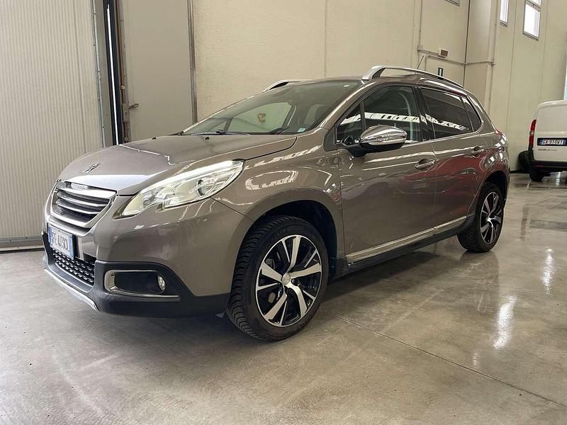 Grigio Usata 2016 Peugeot 2008 Allure SUV | 9900 € (Buon prezzo) - Immagine 1/4