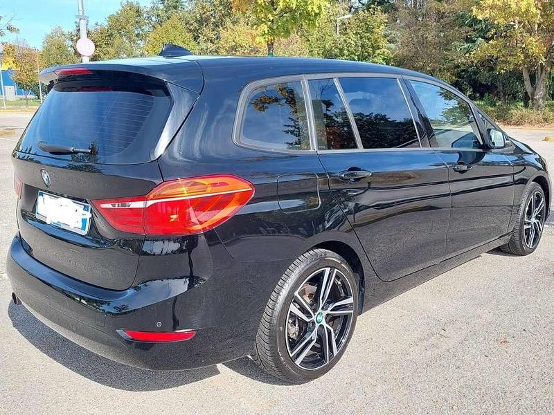 Usata BMW 214 Gran Tourer Luxury Line 95 CV (69 kW) 2016 Nero Monovolume