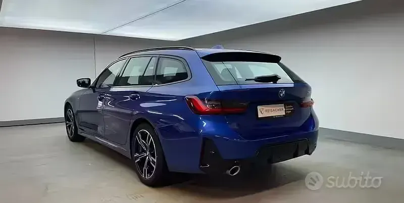 Usata BMW 318 M Sport 156 CV (114 kW) 2025 Blu/azzurro Station wagon