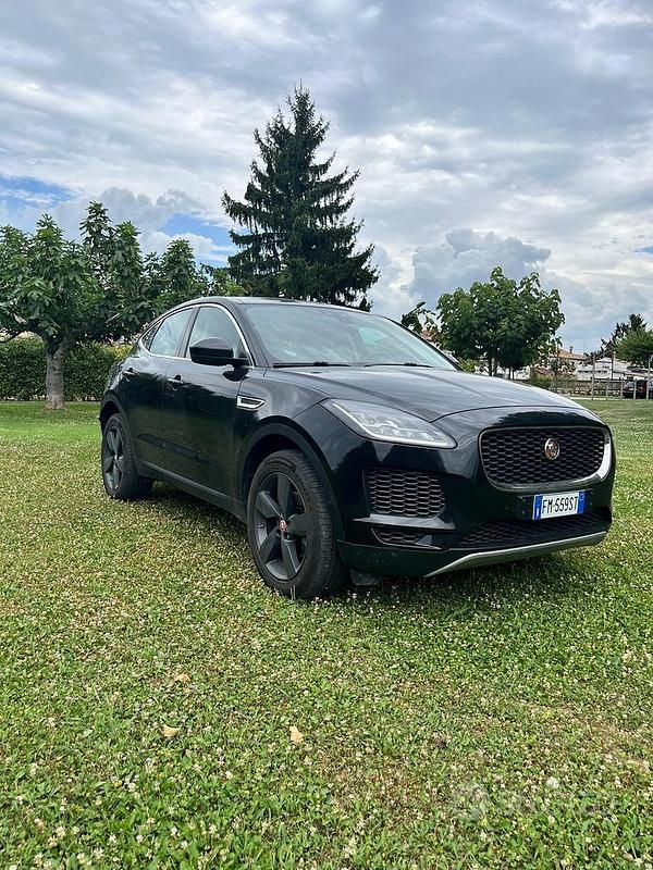 Usata 2018 Jaguar E-Pace SUV | 17.500 € (Buon prezzo) - Immagine 1/4