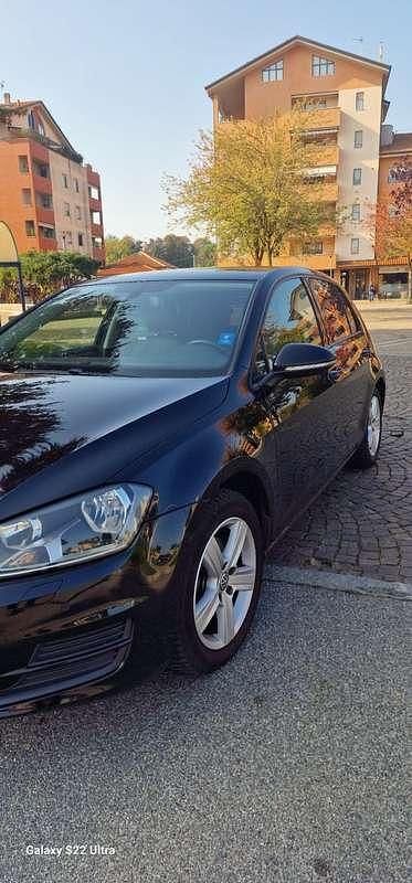Usata VW Golf VII Highline 150 CV (110 kW) 2015 Berlina