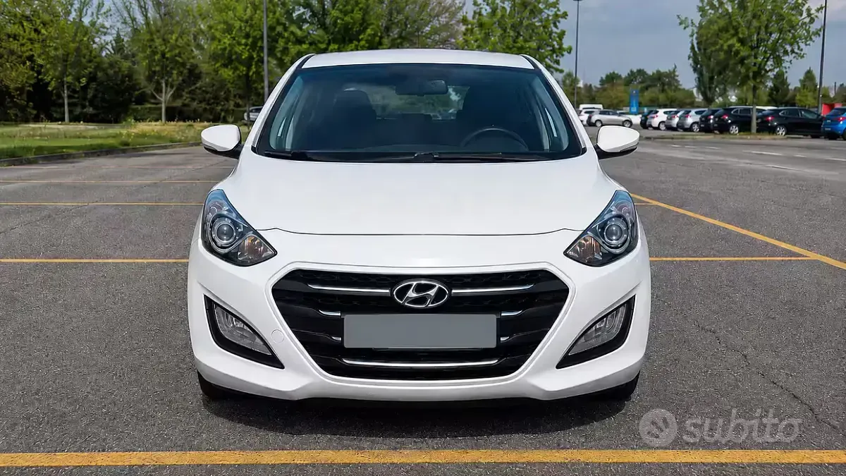 Usata Hyundai i30 Comfort 120 CV (88 kW) 2015 Station wagon