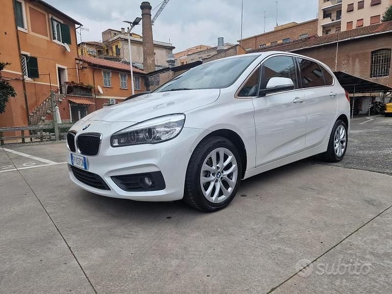 Usata BMW 218 Active Tourer Advantage 150 CV (110 kW) 2018 Bianco Monovolume