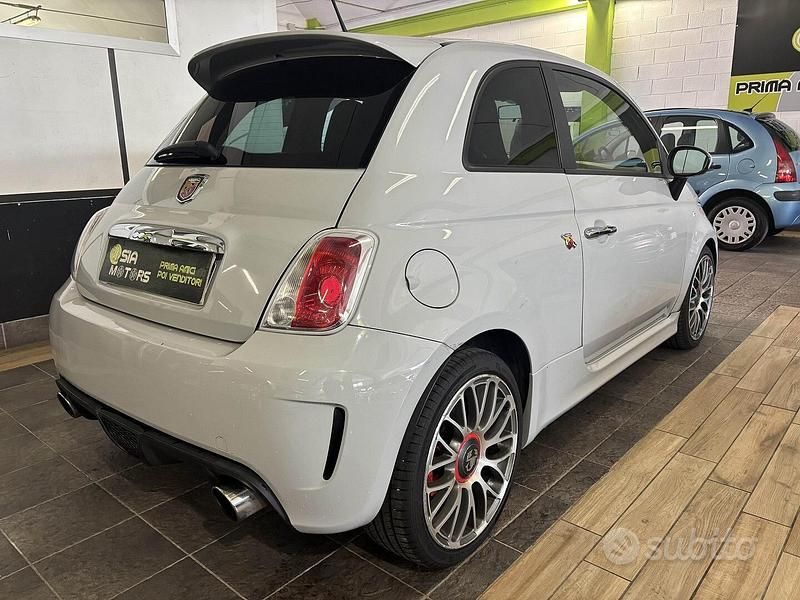 Usata Abarth 500 135 CV (99 kW) 2010 Grigio Utilitaria