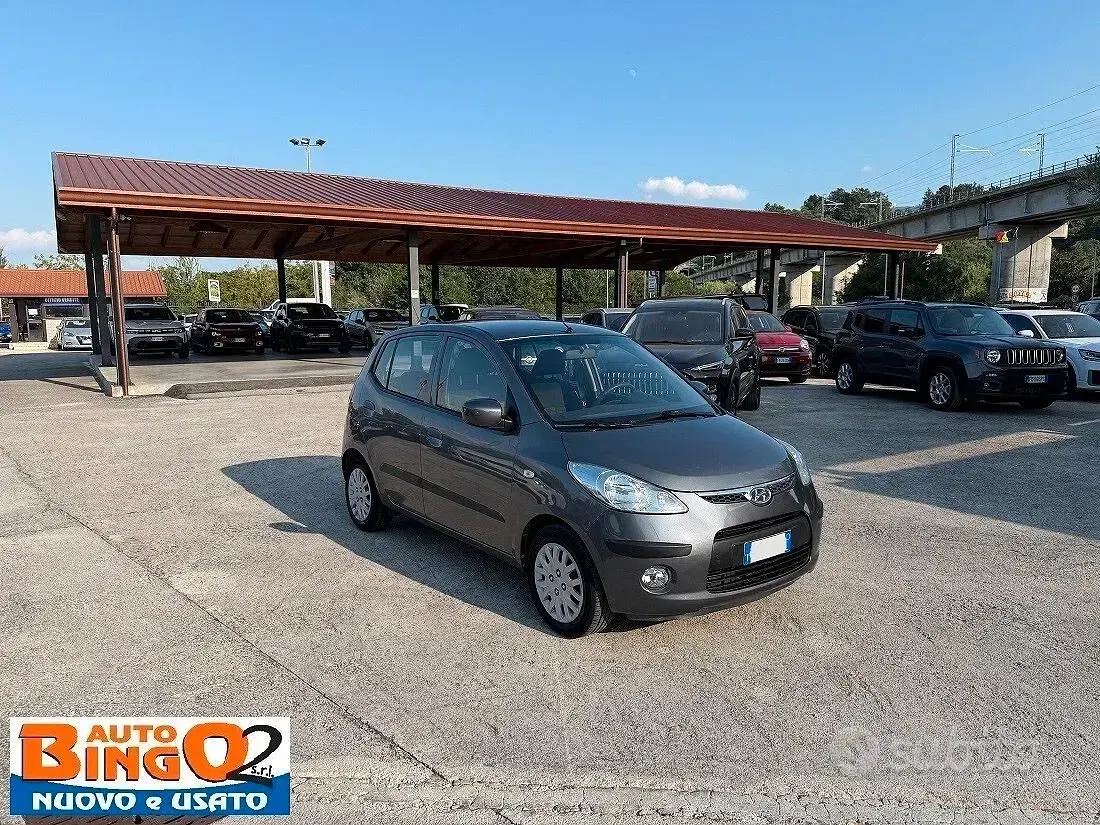 Usata Hyundai i10 Active 66 CV (48 kW) 2010 Grigio Utilitaria