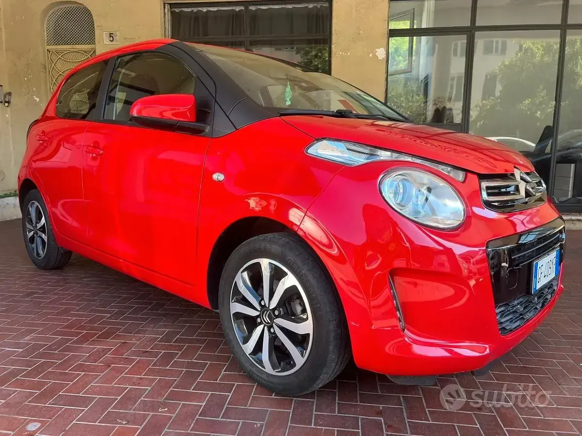 Usata Citroën C1 Shine 72 CV (52 kW) 2021 Rosso Utilitaria
