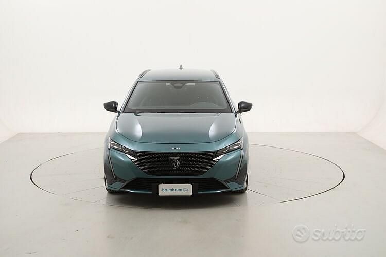 Usata Peugeot 308 SW GT 131 CV (96 kW) 2022 Verde Station wagon