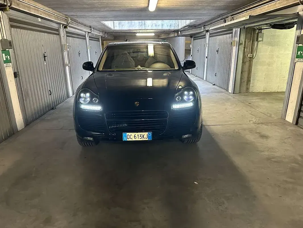 Usata Porsche Cayenne Turbo 450 CV (330 kW) 2006 SUV
