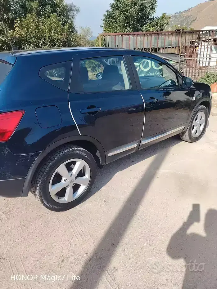 Usata Nissan Qashqai 103 CV (75 kW) 2009 Bluazzurro SUV