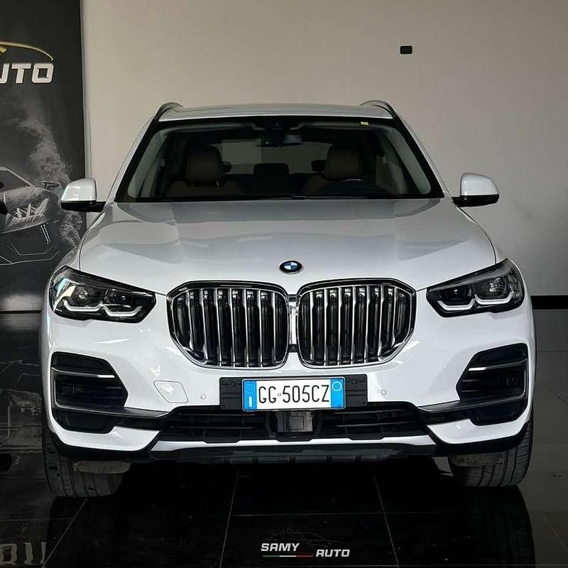 Bianco Usata 2021 BMW X5 xLine SUV | 39.990 € (Buon prezzo) - Immagine 1/4