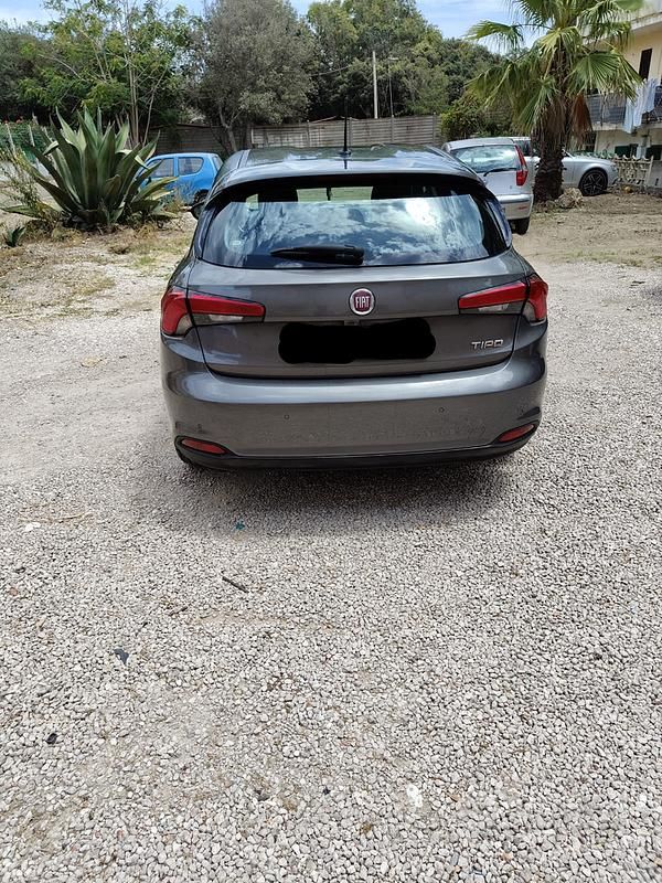 Usata Fiat Tipo 2017 Grigio Station wagon